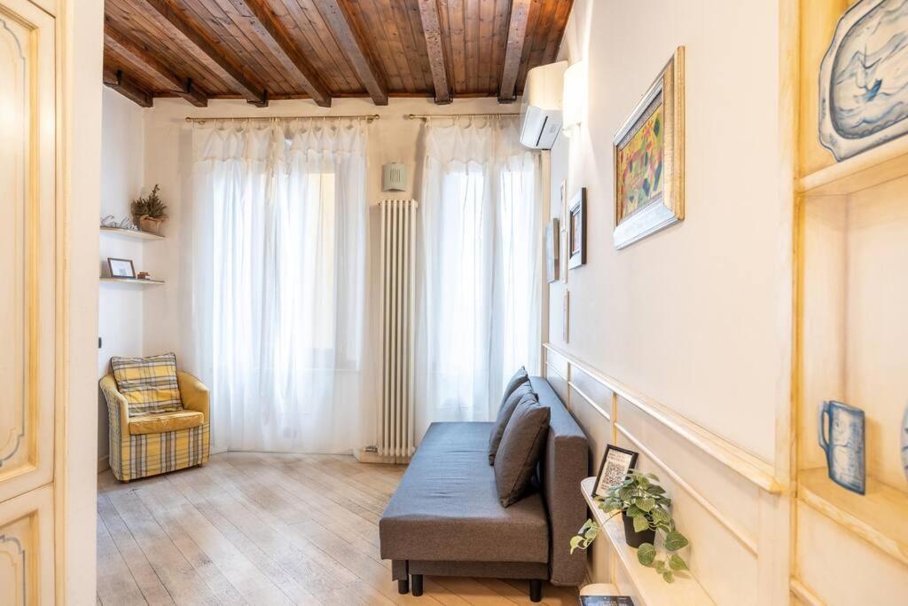 ミラノColonne'S Nest - Cozy And Silent With Acアパートメント エクステリア 写真